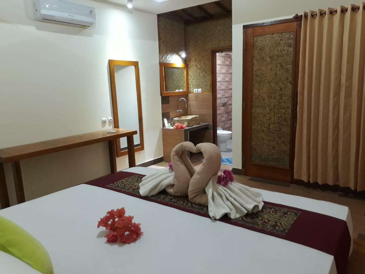 Balenta Bungalow Τζίλι Τραγουανγκάν Εξωτερικό φωτογραφία